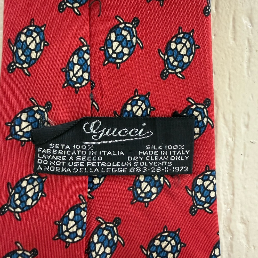 Vintage Gucci Red Silk Tie with Blue and White Turtles